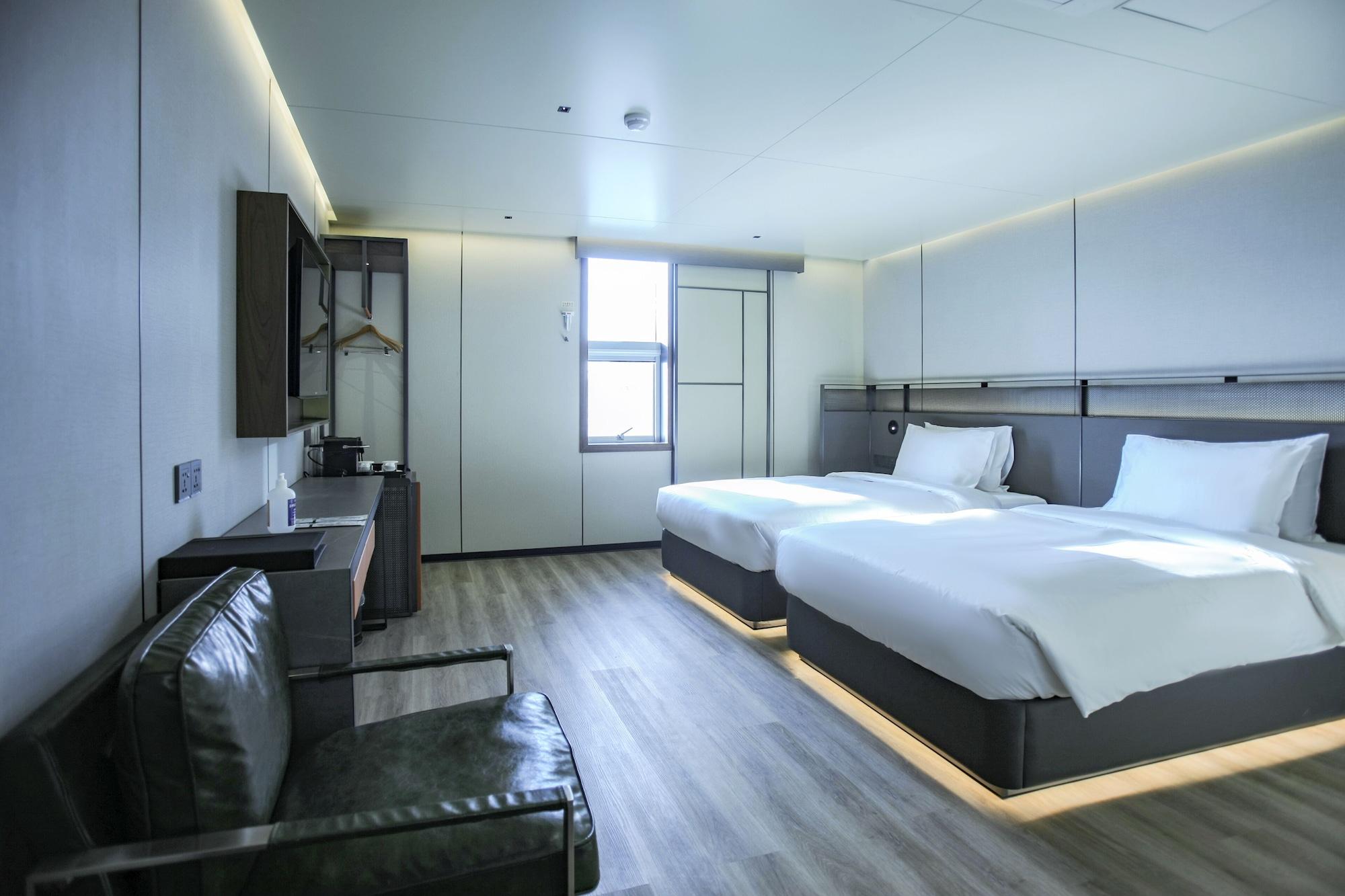 L&L City Hotel Jeju Exterior photo